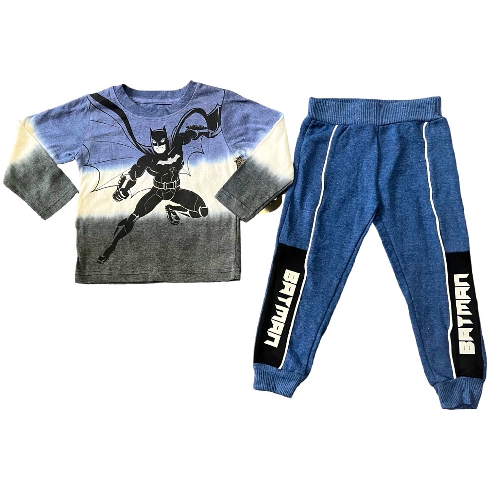 NWT BATMAN 2-Piece Coordinated Set Long-sleeved Shirt and Pants - Size 3T